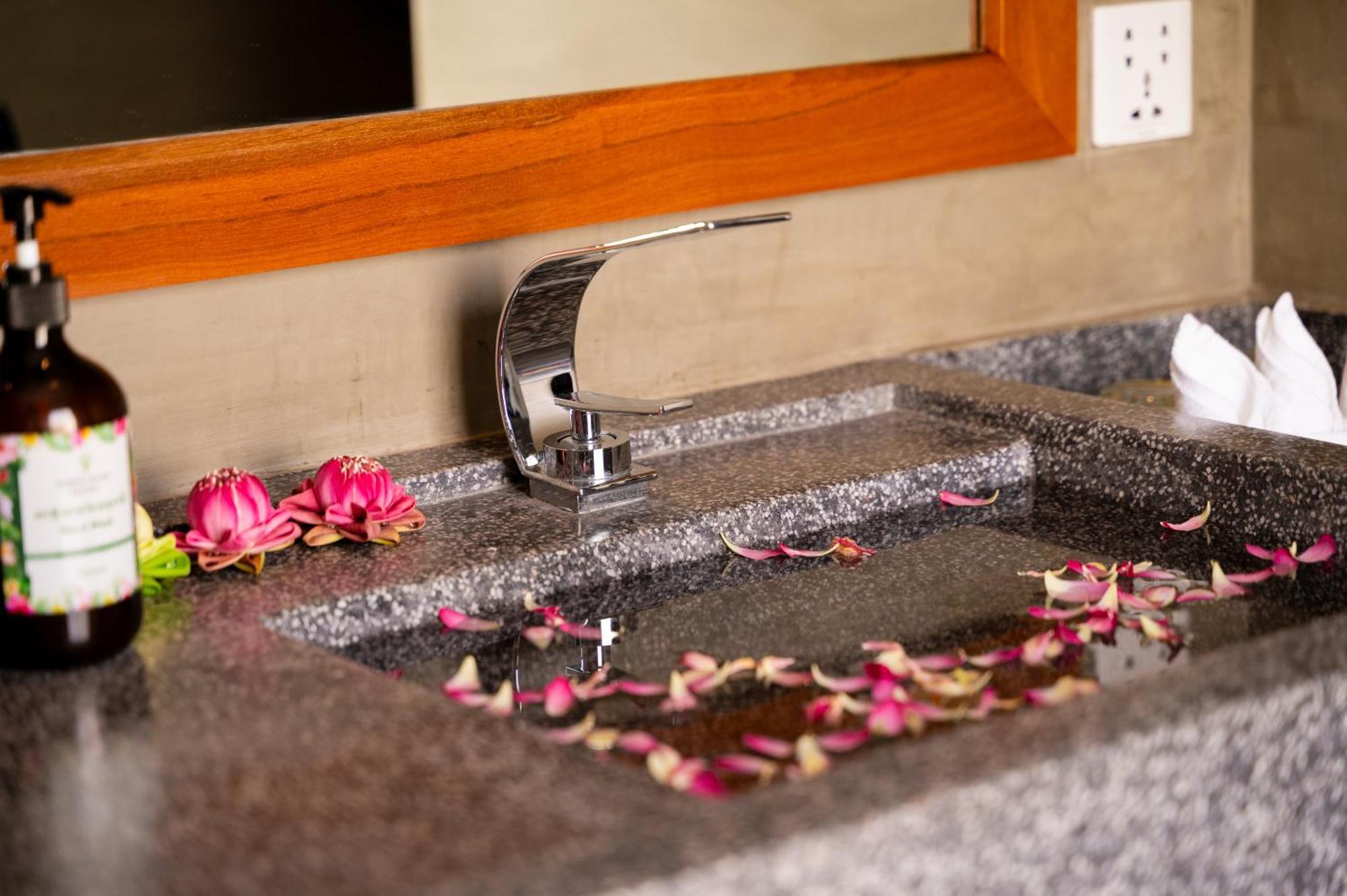Khmer House Resort Siem Reap Bagian luar foto